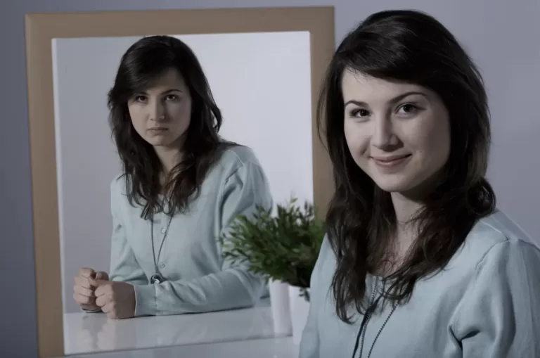 person exhibiting bipolar disorder