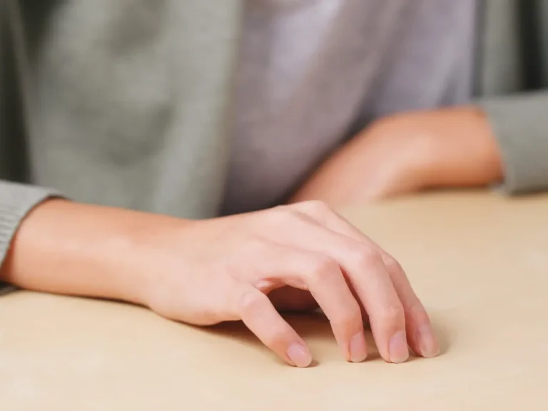 Stimming-Finger-tapping